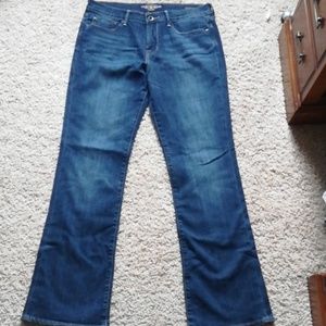 Lucky Brand boot cut jeans